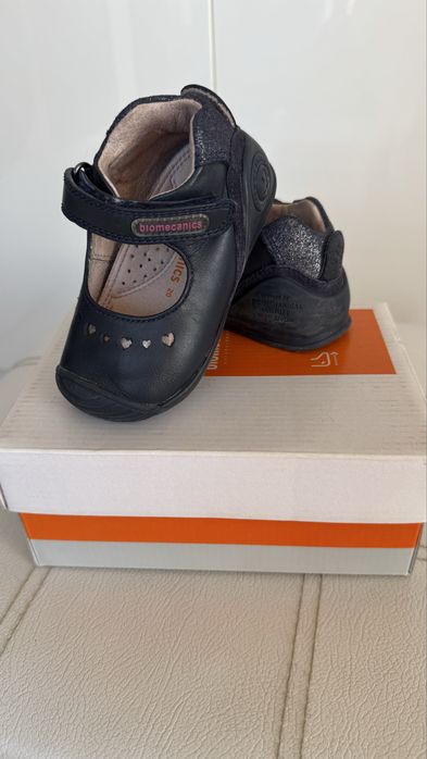 Детски сандали Biomecanics и Garvalin