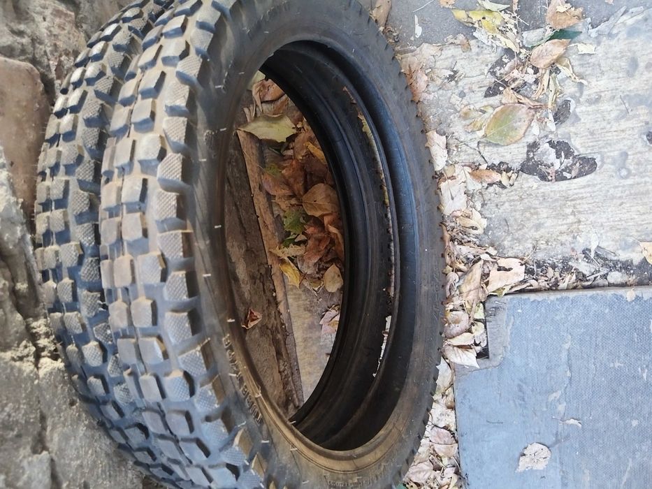 продам резину на мотоцикл