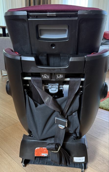 Scaun auto Britax Römer Advansafix IV R, Isofix (9-36 kg) - Stare foarte bună