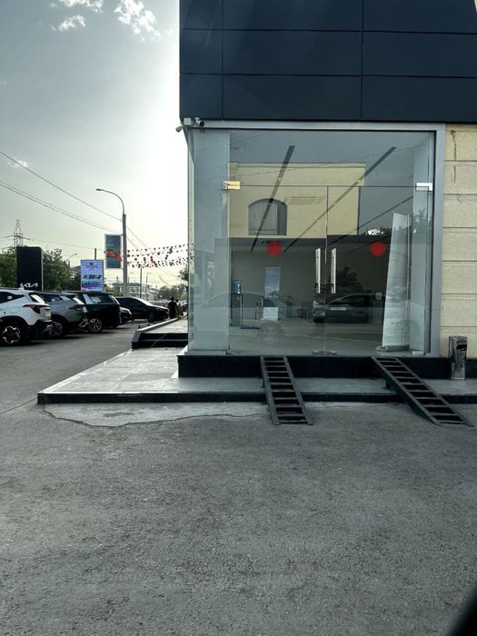 Каленное стекло. Перегародки, витражи, перила, козырьки. 38$ кв