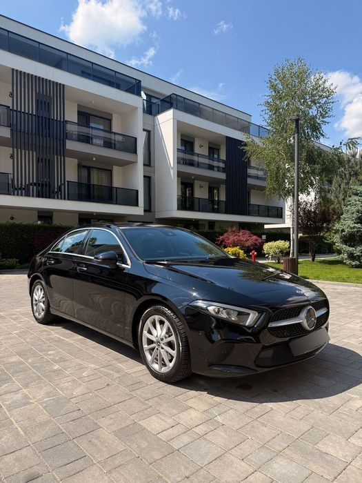 Mercedes-Benz A 180 Mașină întreținută / Revizii la zi / Distribuție nouă / Baterie nouă