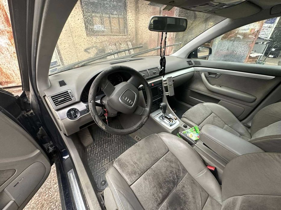 Ауди а4(б7) 2.5 163к.с