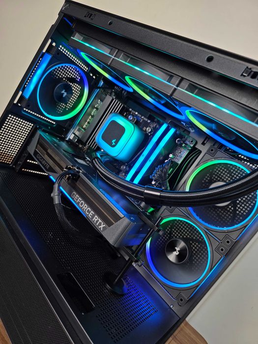 Нов | Ryzen 7 7800X3D | RТX 5070 | 32 GB RAM | 1TB NVMe | Геймърски