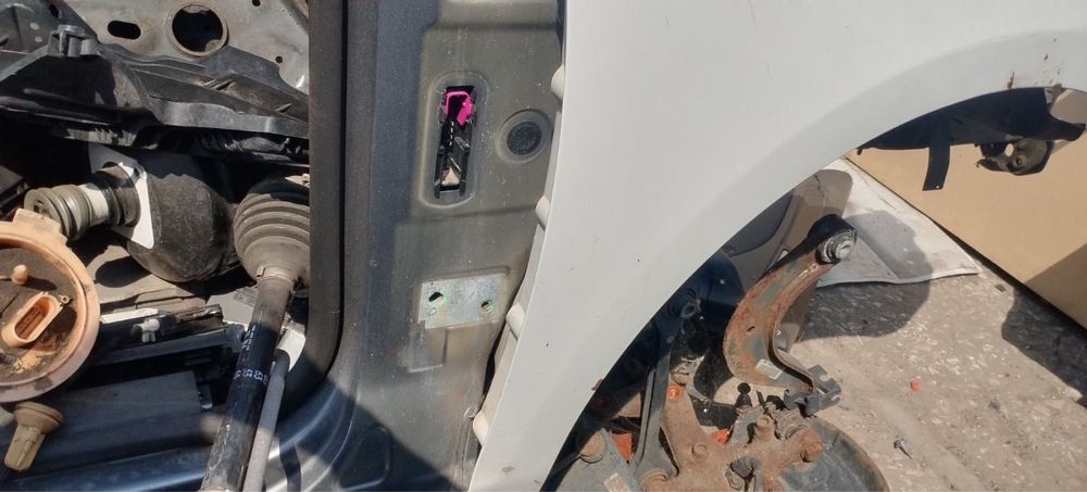 Десен калник за Vw Golf 6 с забележка намален