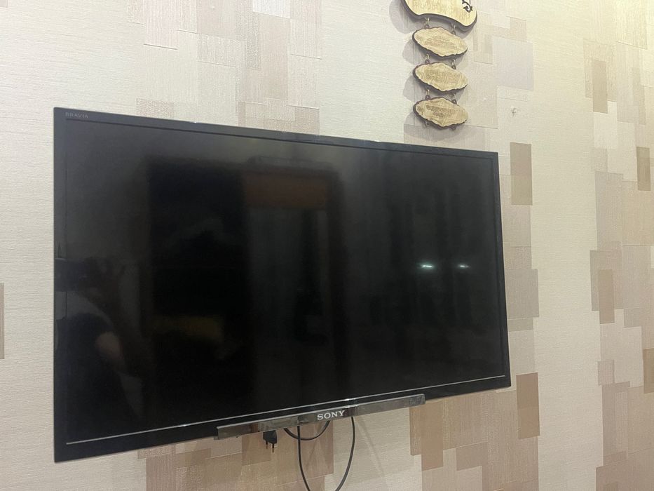 телевизор новый Sony KDL-32R423A
