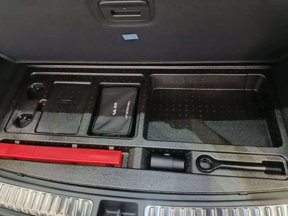 LiXiang L9 Ultra