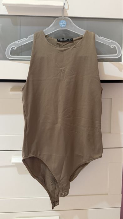 Stradivarius боди-потник