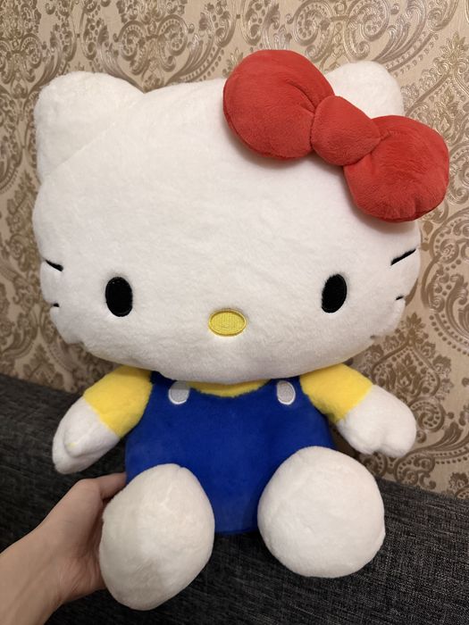Продам игрушку Hello kitty