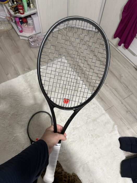 Vand 2 rachete tenis wilson rf01pro