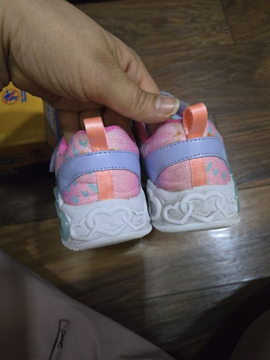 Детски маратонки skechers 31 номер