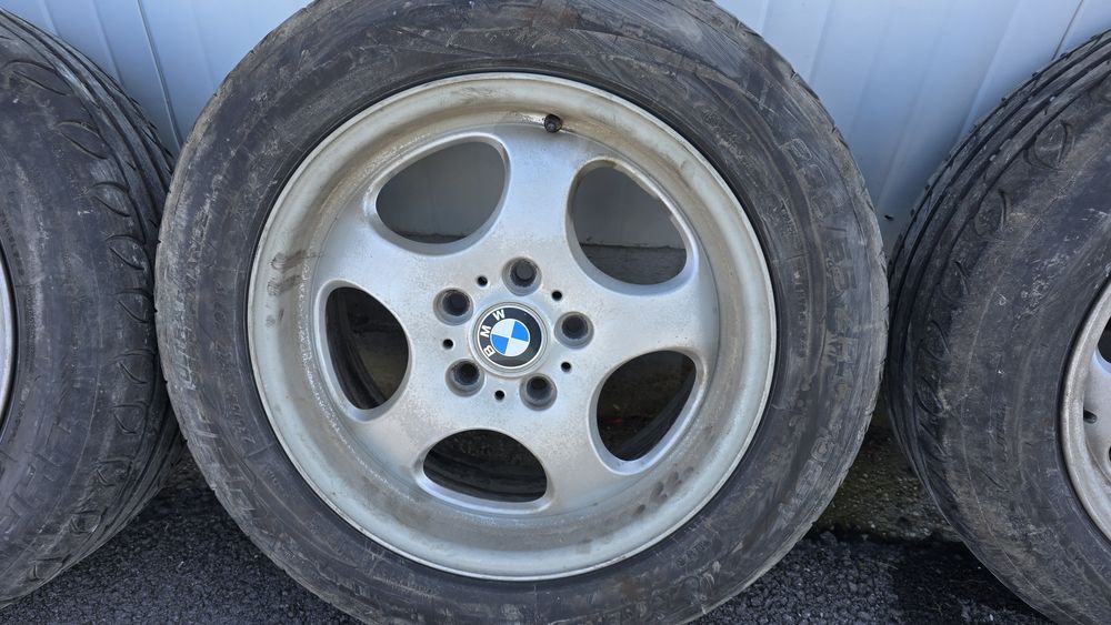 BMW комплект джанти с гуми