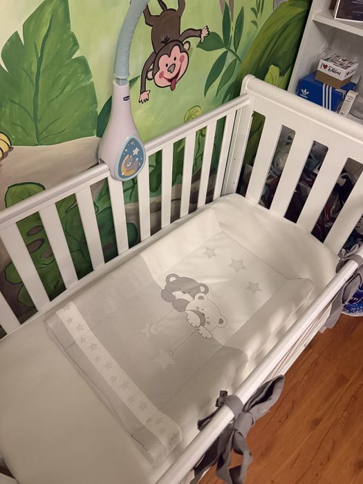 Patut copii alb stare foarte buna