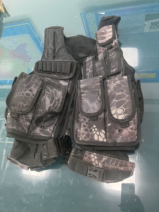 Разгрузочный жилет