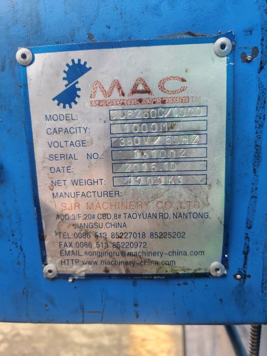 Strung CJ6250C  an 2015