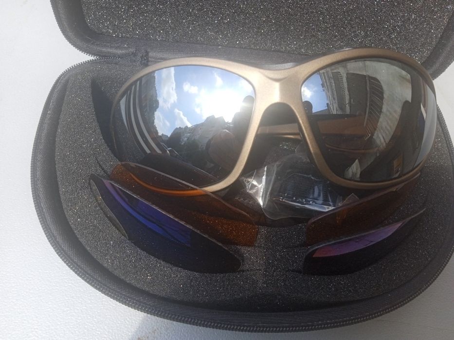 Спортни слънчеви очила Vivess