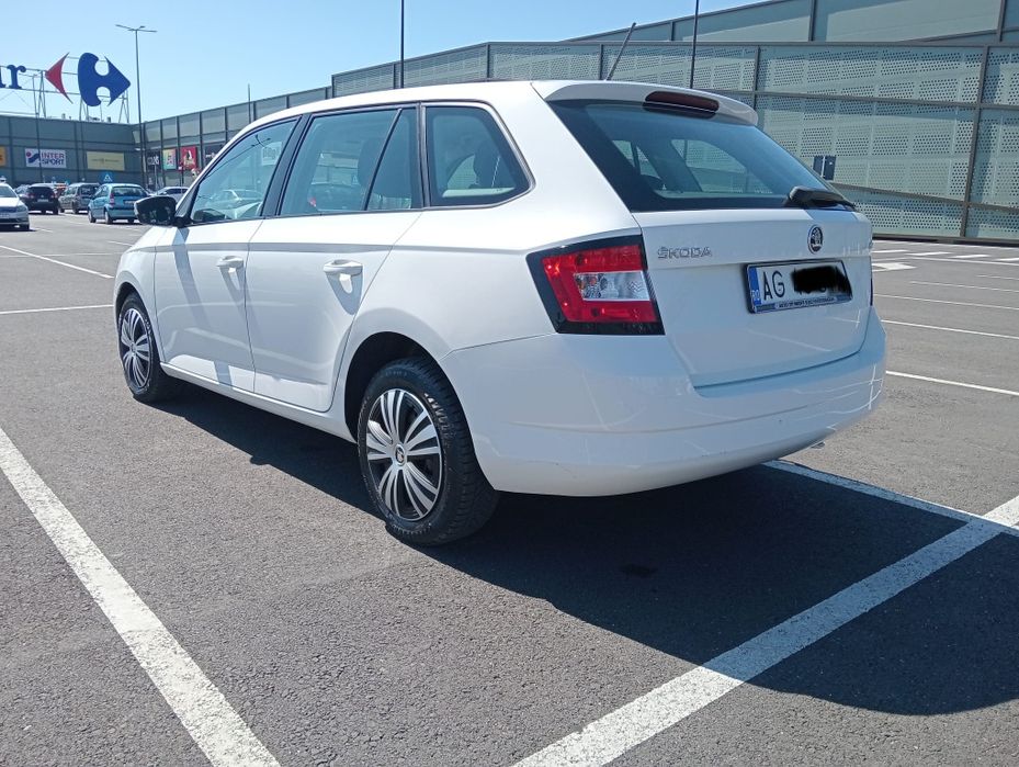 SKODA Fabia 2016 — imagine 3