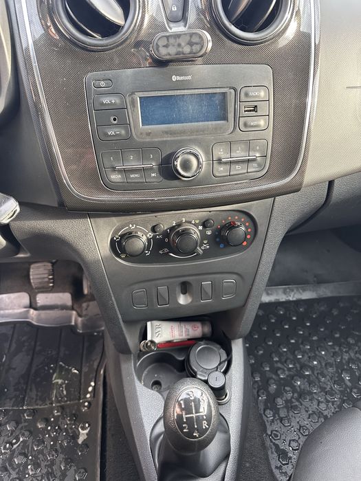 Logan 2 an 06.2018 0,9 BENZINĂ