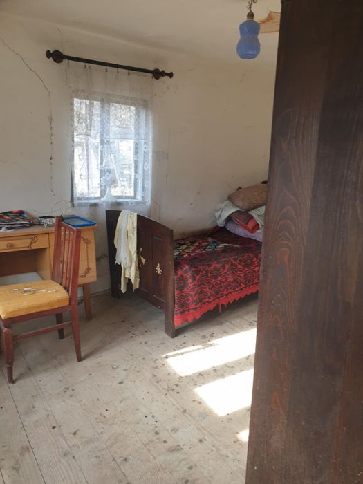 Casa plus teren de vânzare