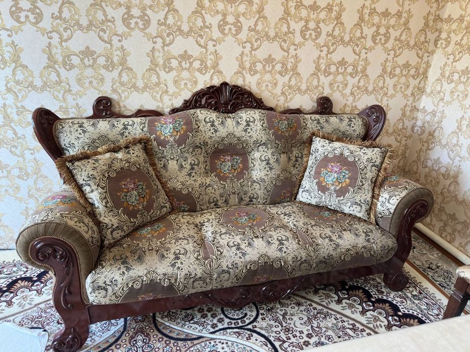 Продается Диван в идеальном состоянии Диван идеал холатда сотилади