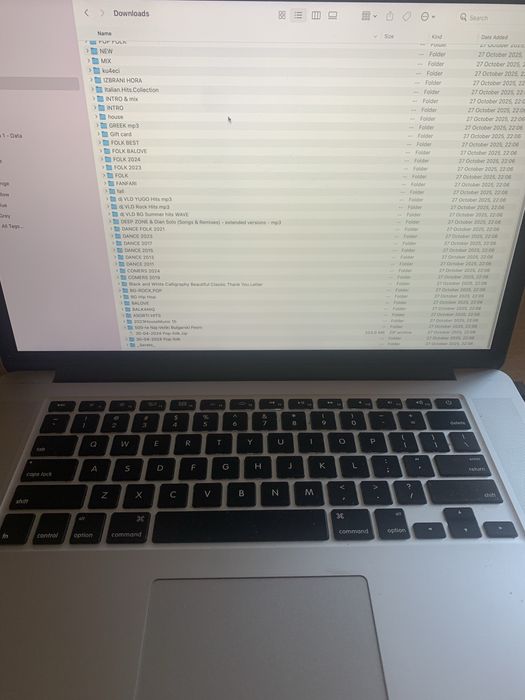 MacBookPro Quad-Core Intel Core i7 15,6