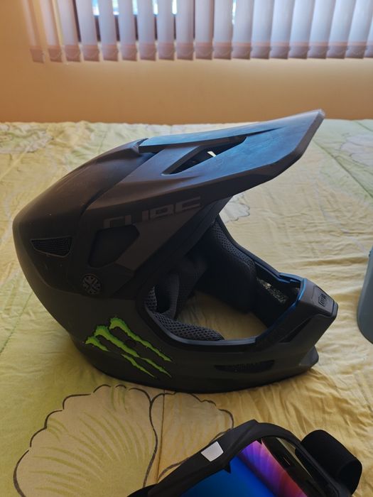 Екипировка за тротинетка или мотор