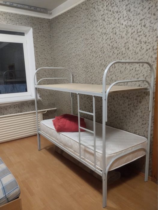 Двухъярусная кровать