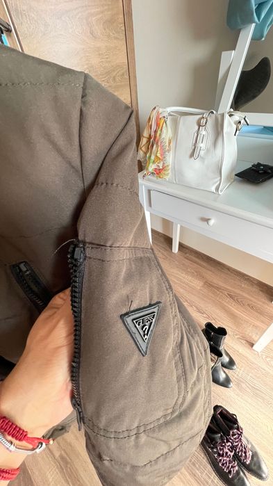 Guess дамско зимно яке