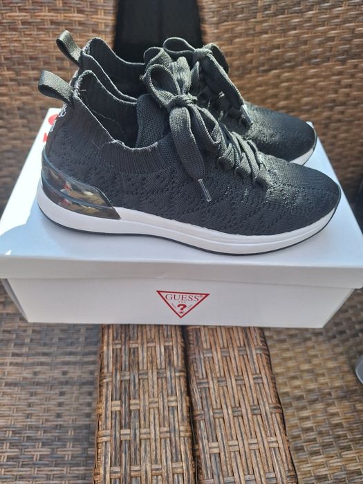 Сникърси Guess - 36 номер