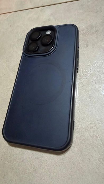 Продам IPhone 15 pro 128г в отличном состоянии