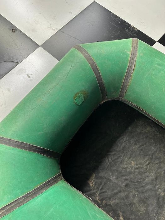 Продам двухместную лодку