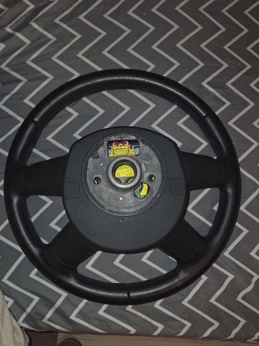 Четирилъчев волан за Audi A4 A3