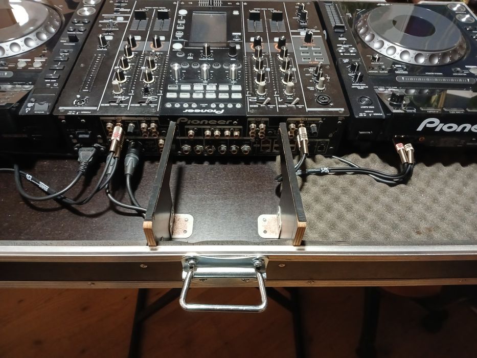 Case, valiza de transport!