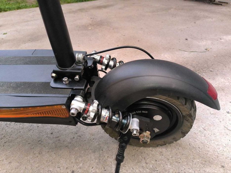 Электросамокат Skill Max H7 + два разных седла и быстрая зарядка