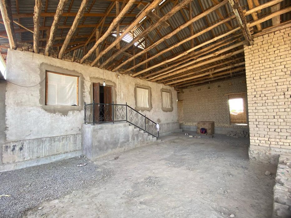 Ховли уй сотилади Кучликта