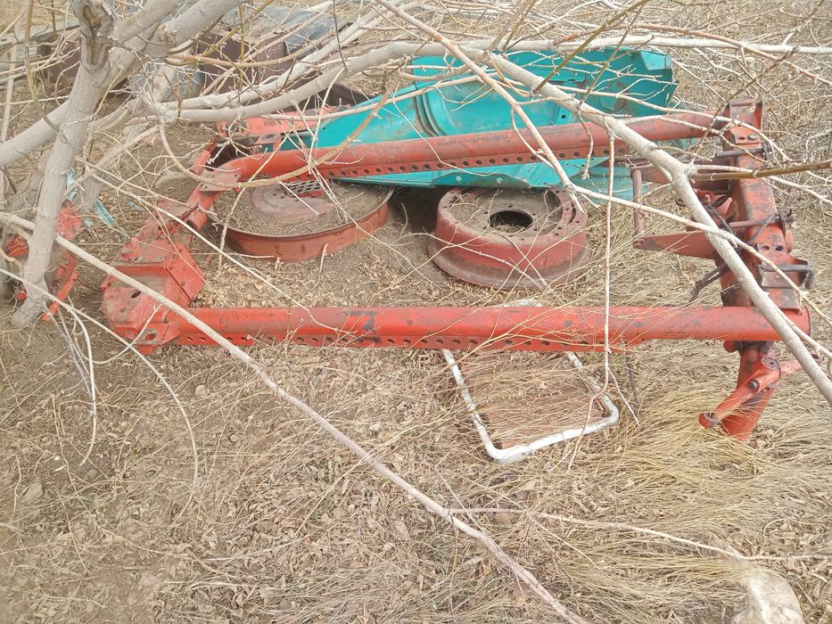 Продам запчасти на трактор т 16