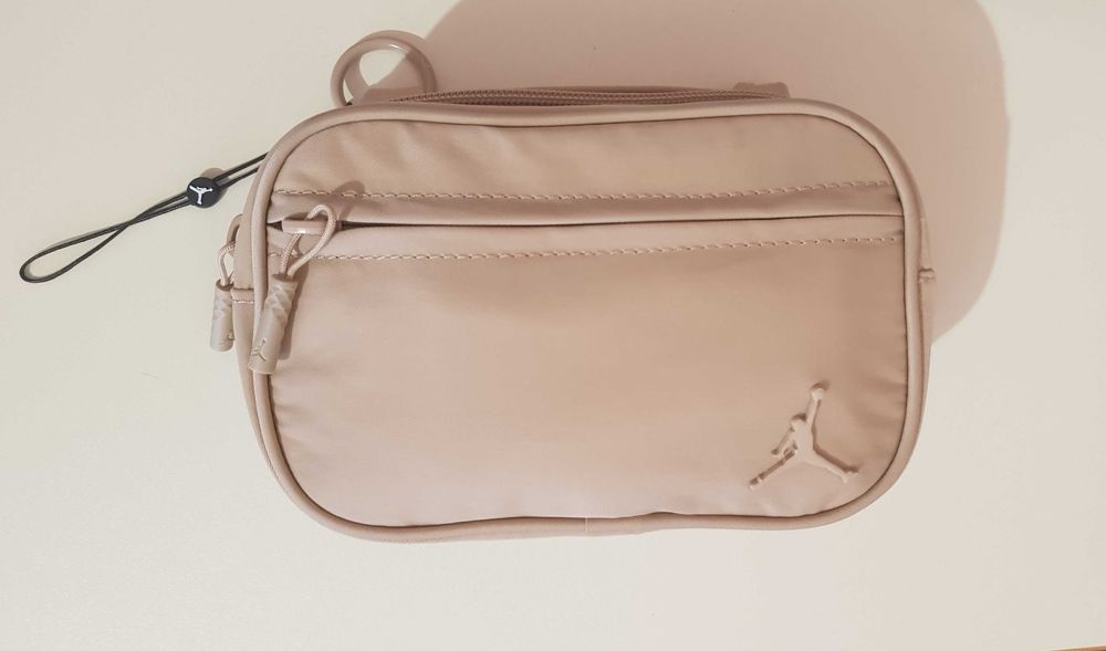 Малка чанта Jordan