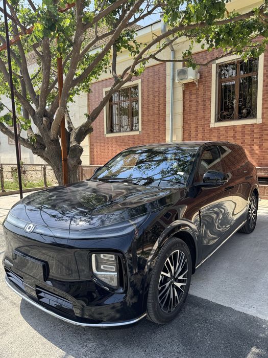 Changan Nevo Q07 срочно продается  full pazitsiya