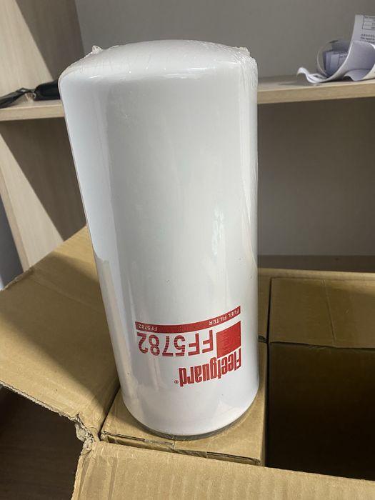 фильтр сепаратор топлива Fleetguard FF5782