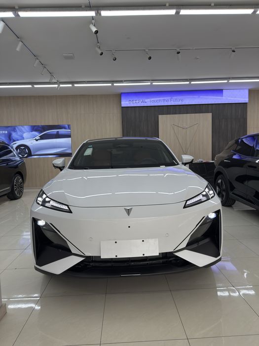 Changan Deepal S07  215 max full pozitsyasi NALICHIDA BOR 3 yil garant