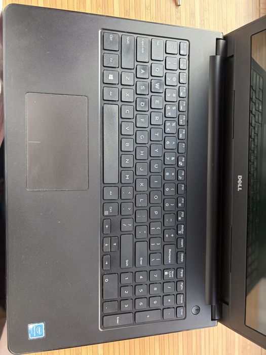 Laptop Dell Inspiron 15 (3567) - Ecran 15.6", Intel Pentium, Stare Bună