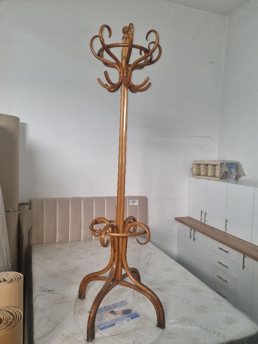 Vand cuier pom lemn masiv