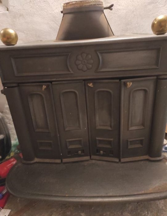 Șeminee pe gaz/lemne