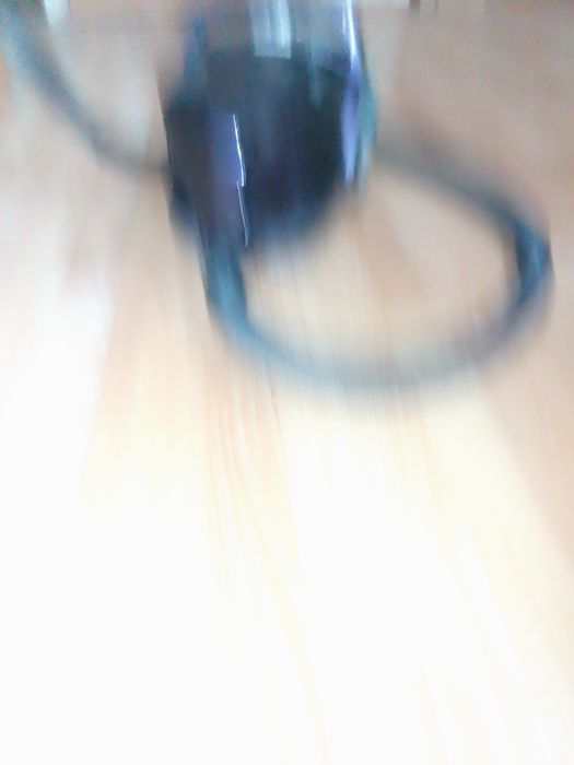 Продам пылесос б у работает нормально