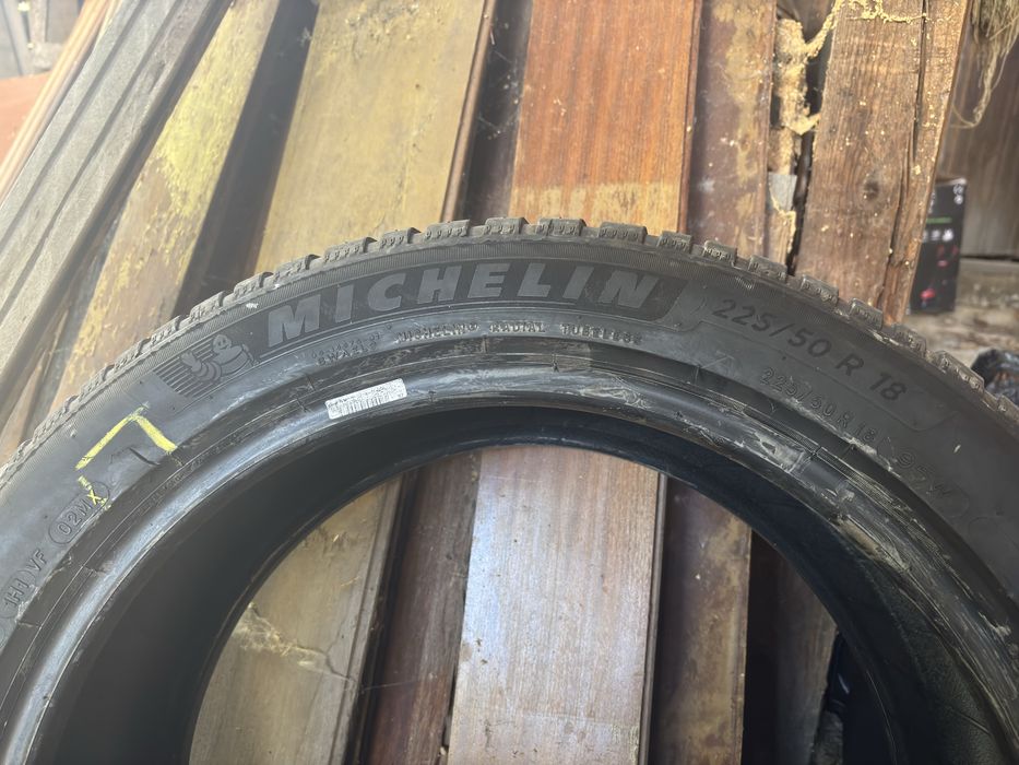 Автомобилни гуми MICHELIN CROSSCLIMATE 2 SUV 225/50R18