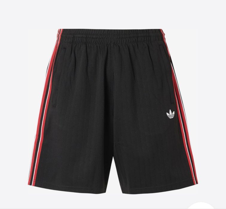 Нов комплект тениска и къс панталон Adidas