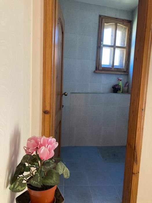 Продава се Къща в Карнобат - 350 кв.м за 458 €/кв.м - Снимка #10