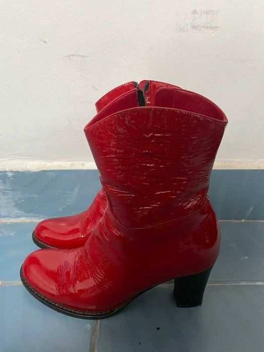 Botine VICINA piele lăcuită roșie – Made in Italy – Mărimea 37