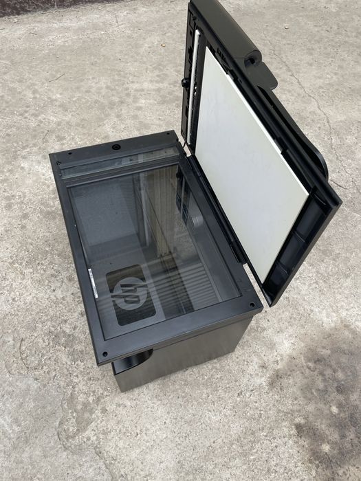 Принтер HP LaserJet M1214nfh MFP.