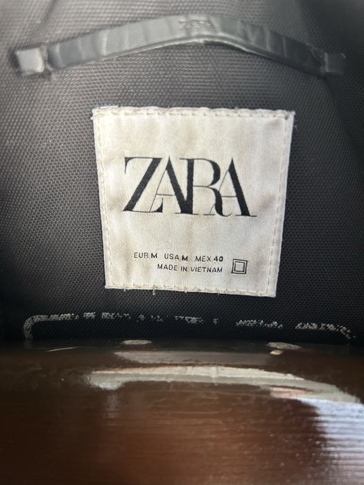 Продается ветровка от Zara