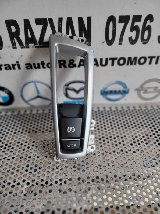 Buton Frana De Mana Auto Hold Cu Ornament Crom Bmw X3 F25 X4 F26 F10 F11 F06 F12 F13 F01 Etc. Volan Stanga Impecabil Cod 6822518 Dezmembrez Bmw X4 F26